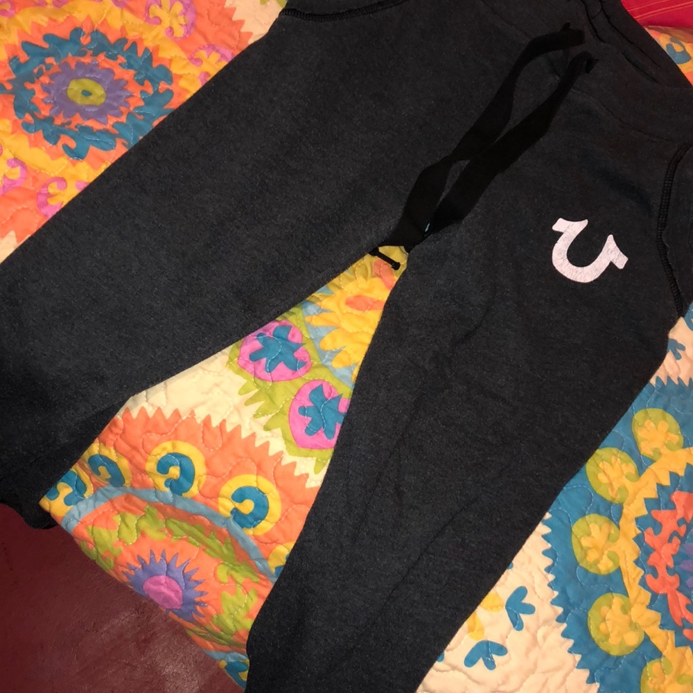 True religion sweats